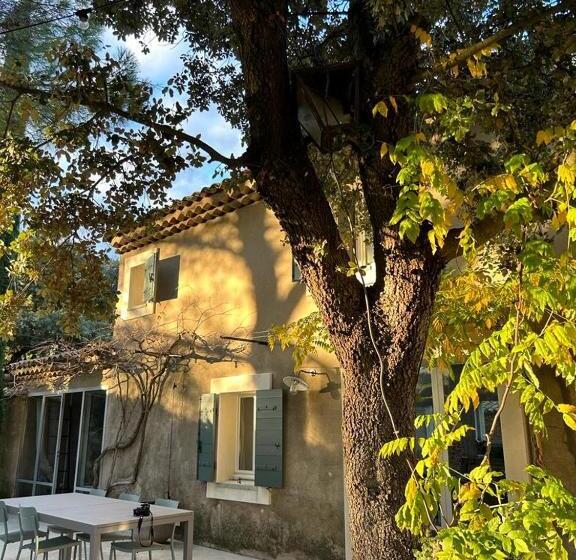 ベッドアンドブレックファースト Maison Les Chênes