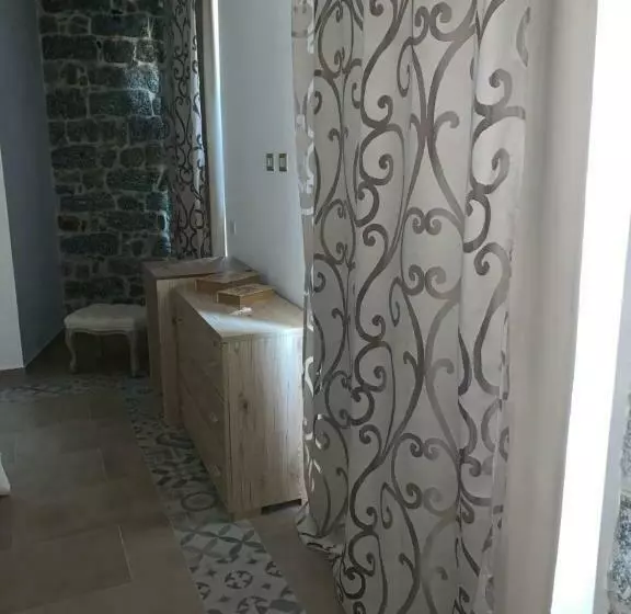 ベッドアンドブレックファースト Nicola’s House