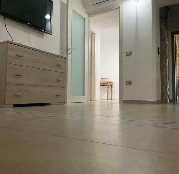 ベッドアンドブレックファースト Nicola’s House