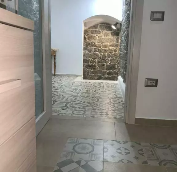 ベッドアンドブレックファースト Nicola’s House