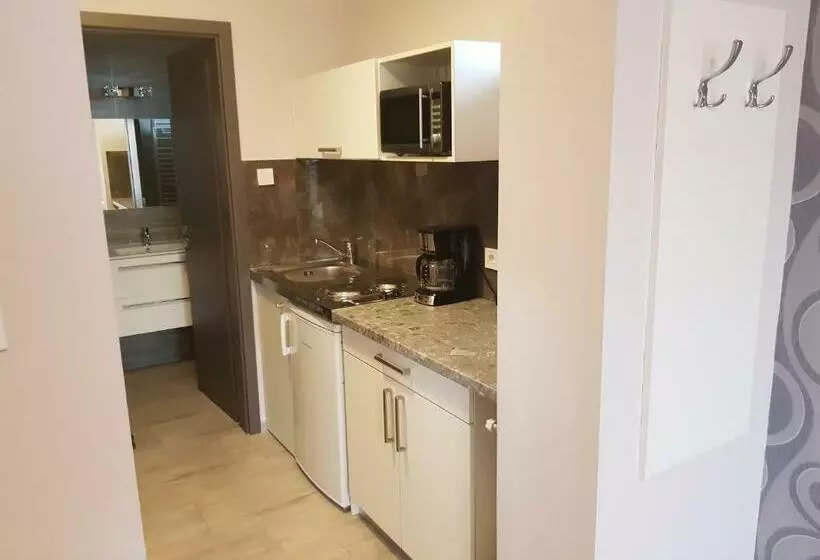 Flamingó Apartmanház