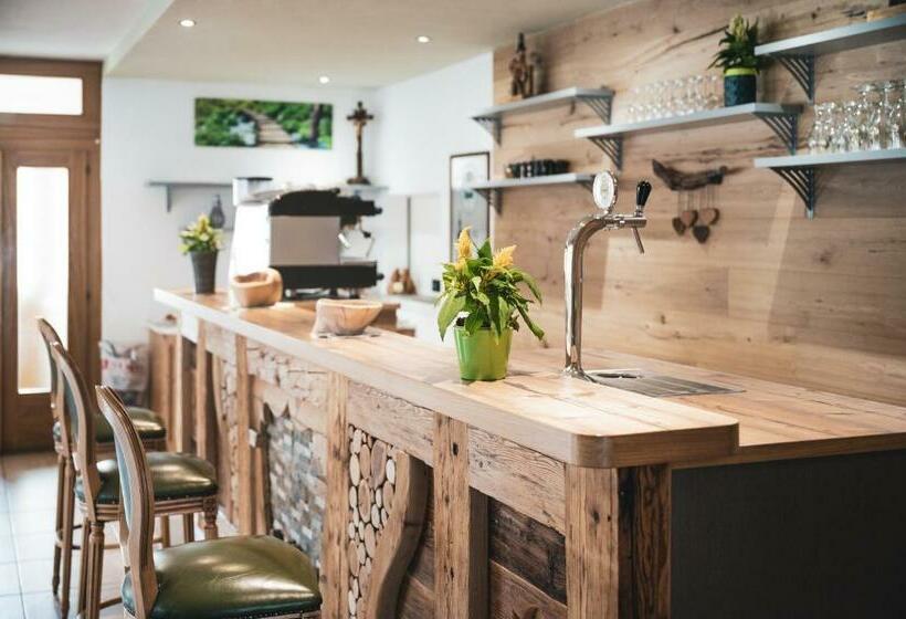 Отель B&b Frohsinn