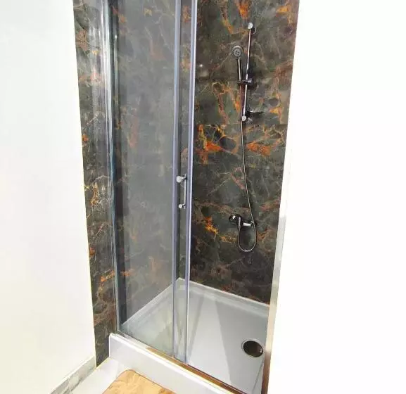 ペンション Regal Guest House