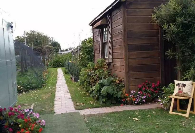 Majatalo The Whare Rural Retreat