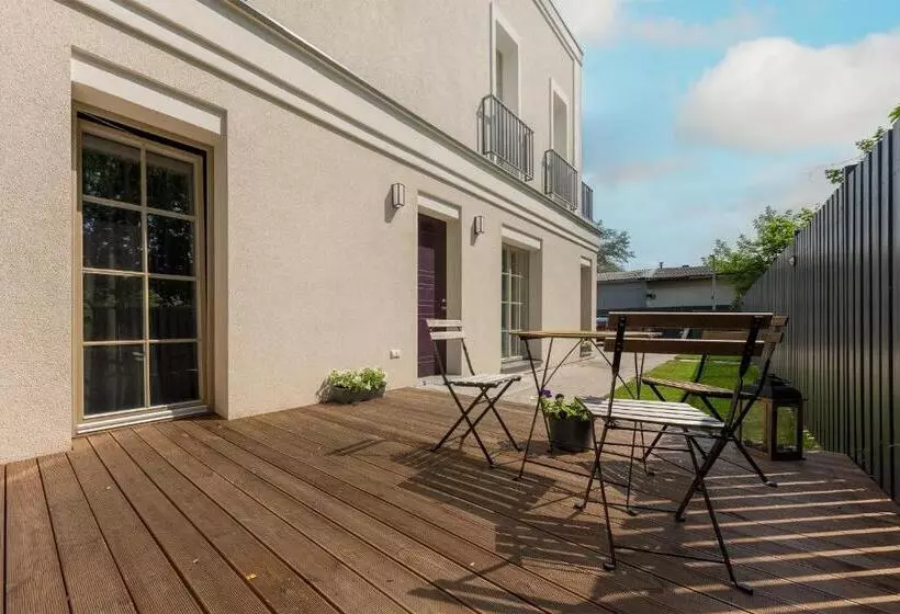 پانسیون Vilnius Legends House I Best For Families I Free Parking