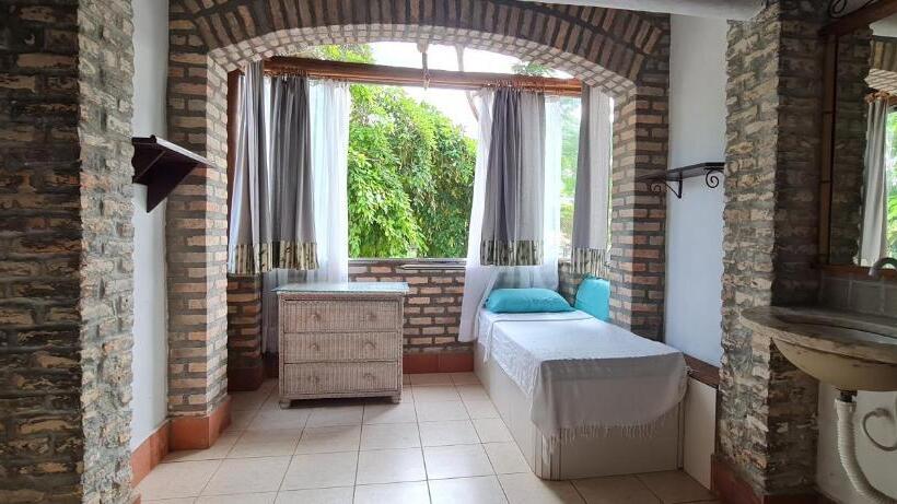 ベッドアンドブレックファースト Pousada Bodega Da Terra