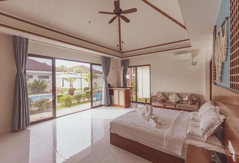 Hotel Amphitrite Resort