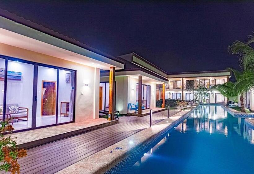 Hotel Amphitrite Resort