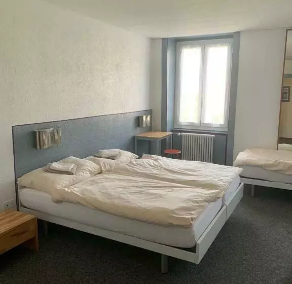 هتل Hôtel Maison Blanche