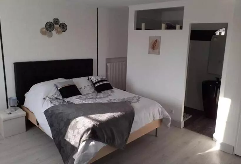 Aamiaismajoitus (B&B) La Douce Parenthèse   3 Chambres D Hôtes Accueil Motards