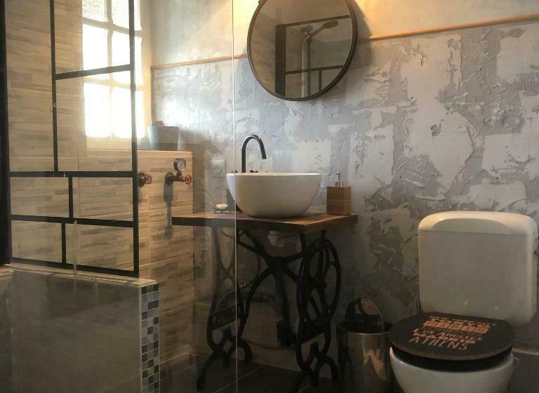 Пансион Gite D Hôte Romantique Et Artistique Au Coeur De Locronan