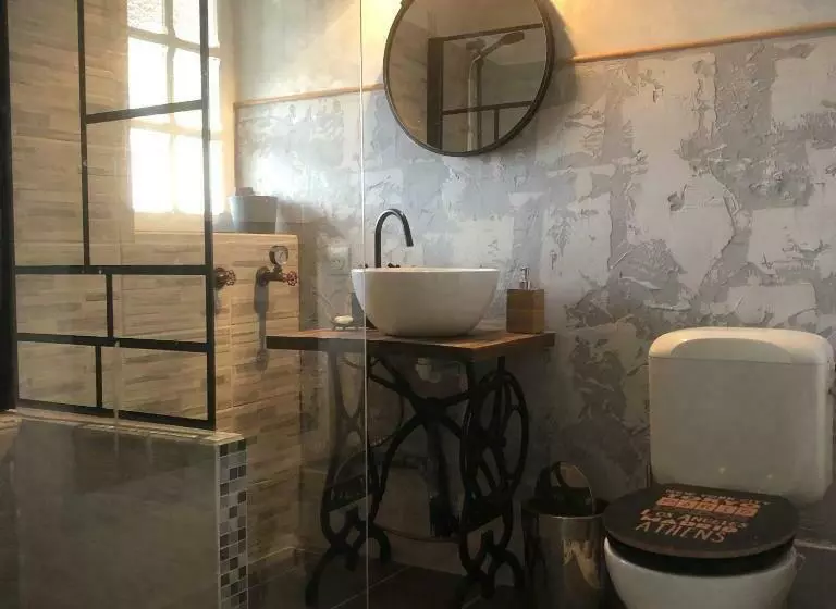 ペンション Gite D Hôte Romantique Et Artistique Au Coeur De Locronan
