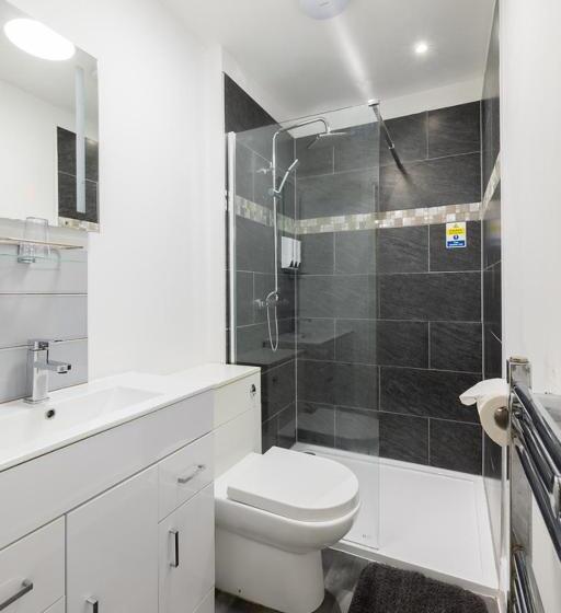 פנסיון Hillcrest Studio Apartments