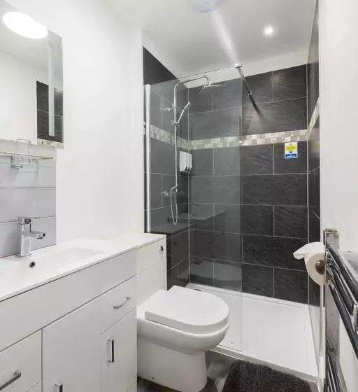 پانسیون Hillcrest Studio Apartments