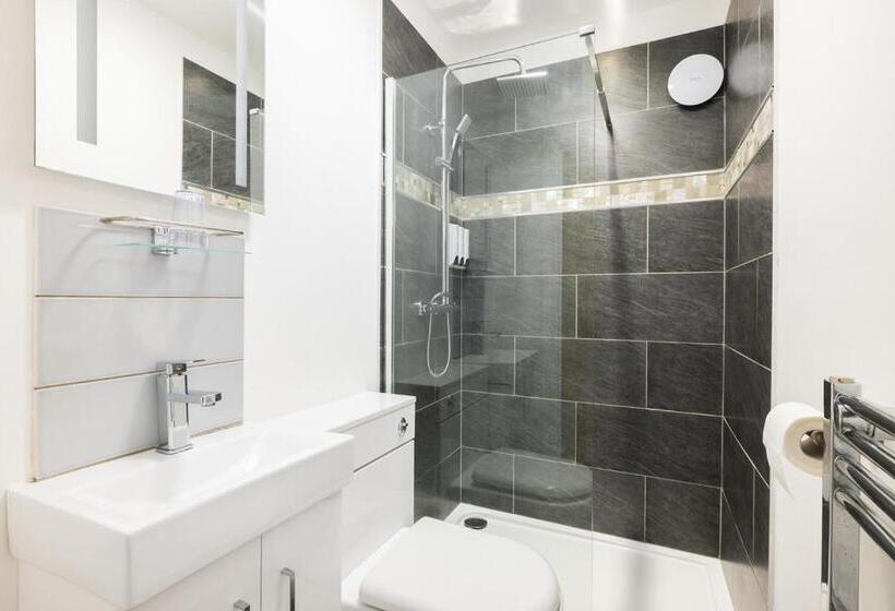 פנסיון Hillcrest Studio Apartments