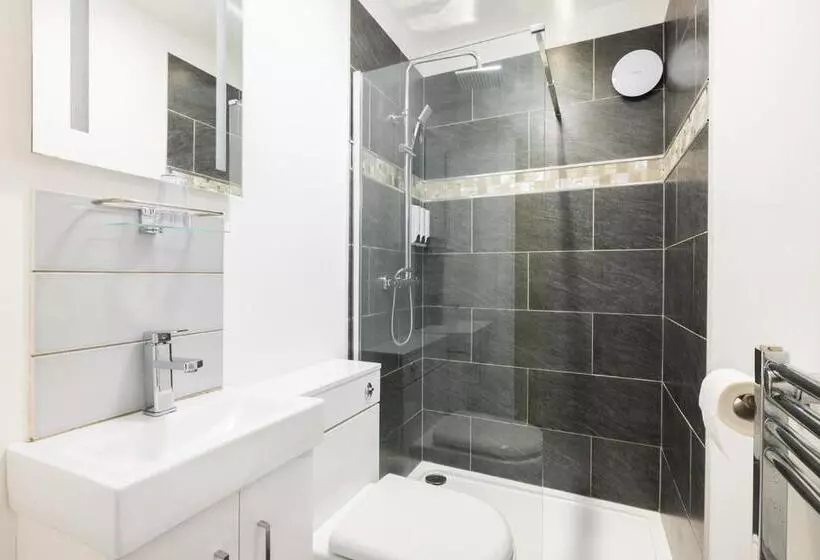 پانسیون Hillcrest Studio Apartments