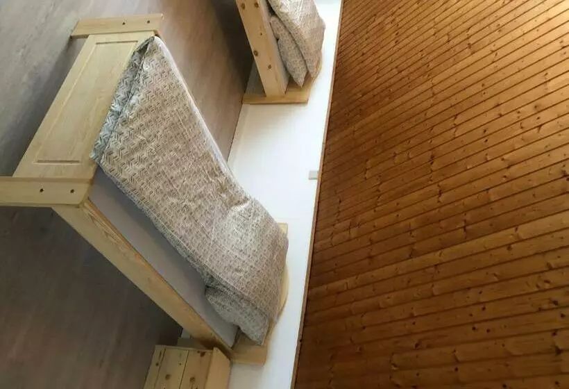 ペンション A & B Apartment Und  Zimmervermietung Egbr