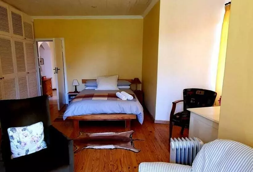 پانسیون L Orange Guesthouse