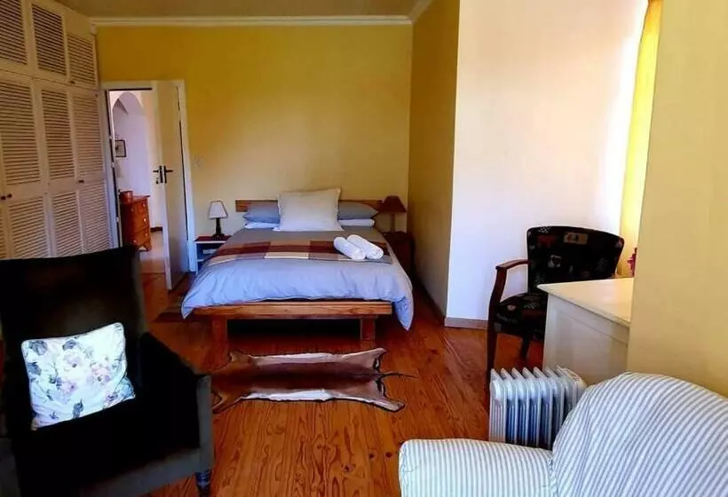 پانسیون L Orange Guesthouse