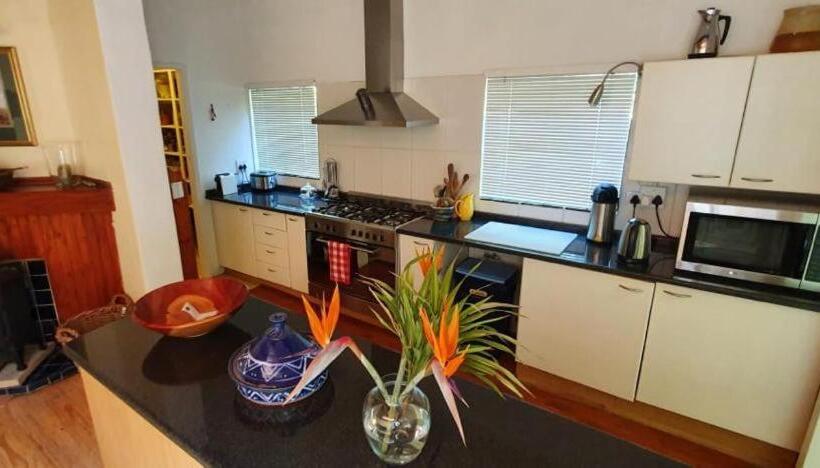 Pension L Orange Guesthouse