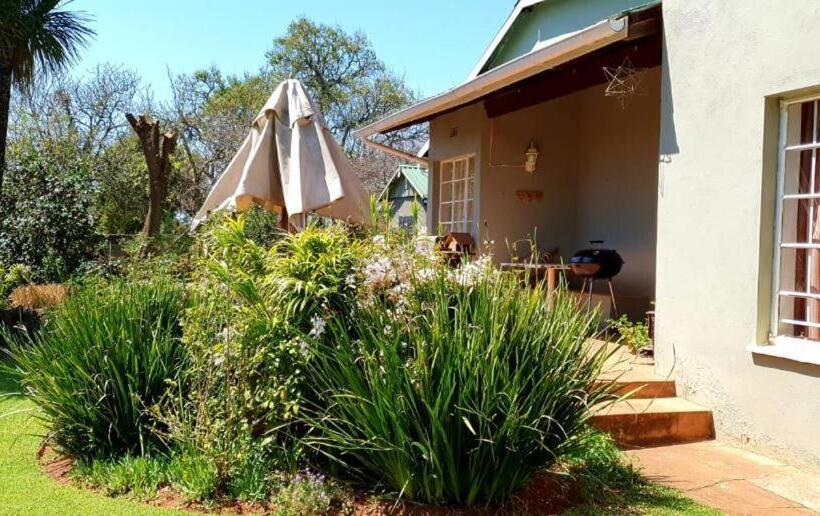 Pension L Orange Guesthouse