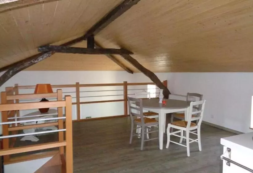 ペンション Location Chambre D Hotes Clodeguy No 1