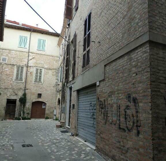 Pensjonat Traivicolidifoligno