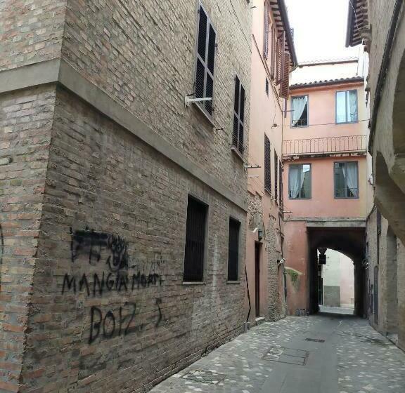 Pensjonat Traivicolidifoligno