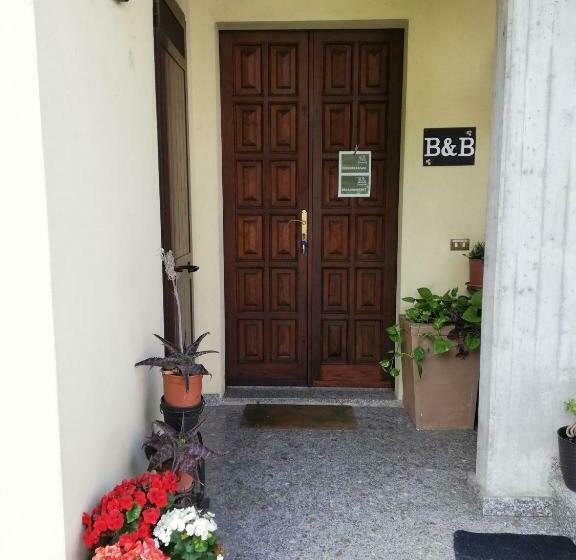 B&b Villa Rosella Appartamento Completo Di Camera Matrimoniale E 2 Letti Singoli