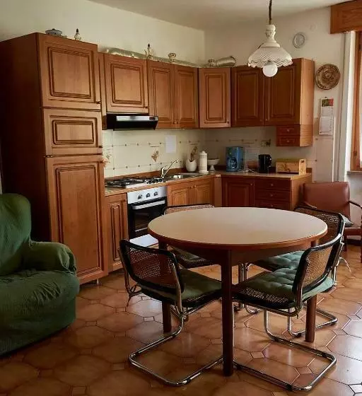 B&b Villa Rosella Appartamento Completo Di Camera Matrimoniale E 2 Letti Singoli