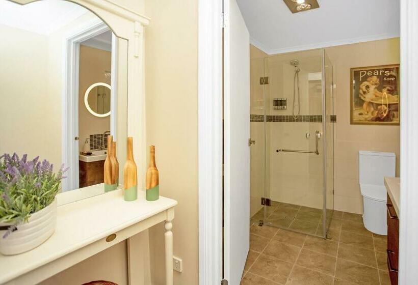 مبيت وإفطار Settlers Cottage