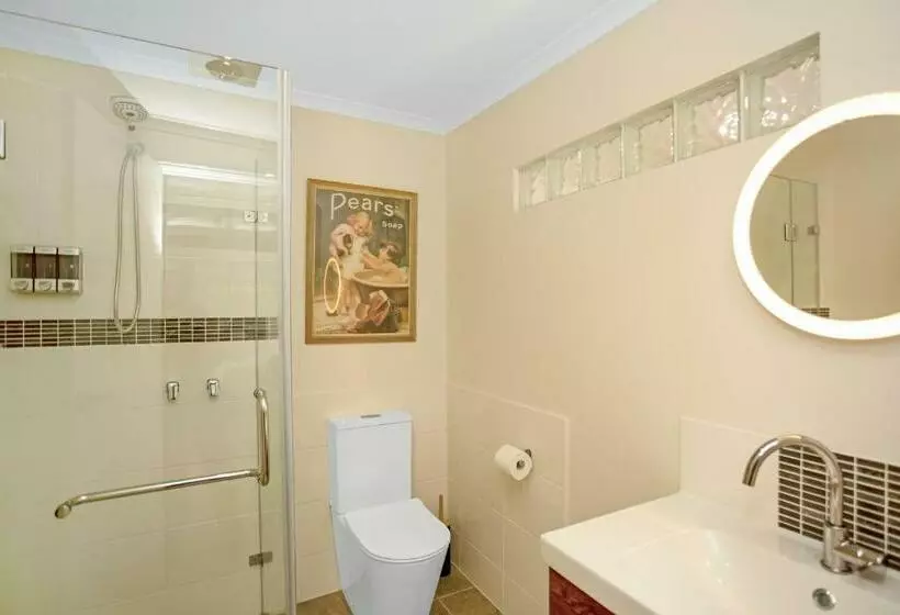 Aamiaismajoitus (B&B) Settlers Cottage