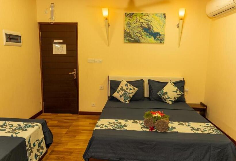 هتل Daisy Cottage Dhangethi