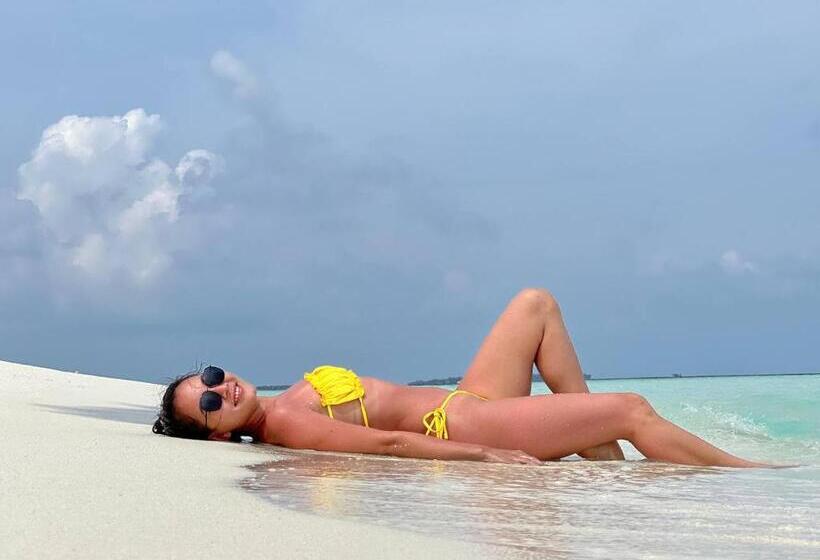 هتل Daisy Cottage Dhangethi