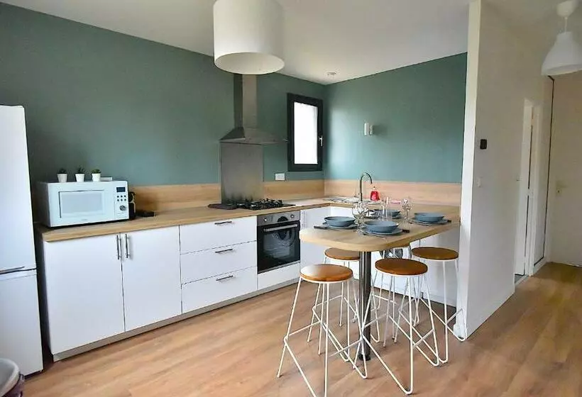 Hotelli Welcome Home