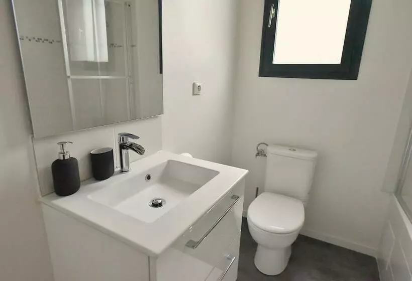 Hotelli Welcome Home