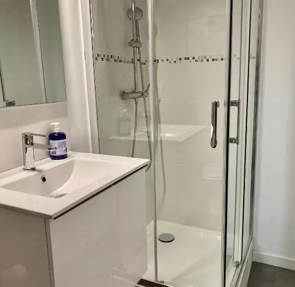 Hotelli Welcome Home