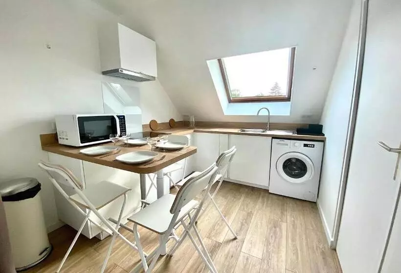 Hotelli Welcome Home