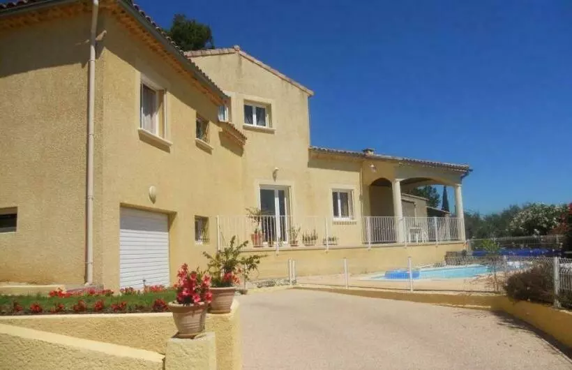 Aamiaismajoitus (B&B) Chez Mamie Riclaude