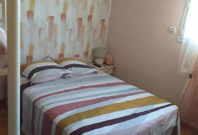 Aamiaismajoitus (B&B) Chez Mamie Riclaude