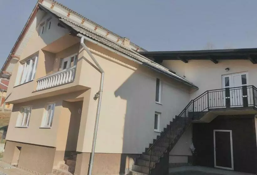 Casa Daya