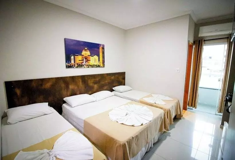 ホテル San Rafain