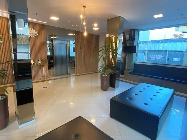 ホテル San Rafain