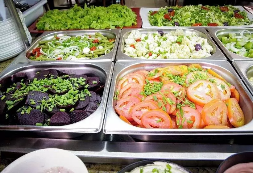 ホテル San Rafain