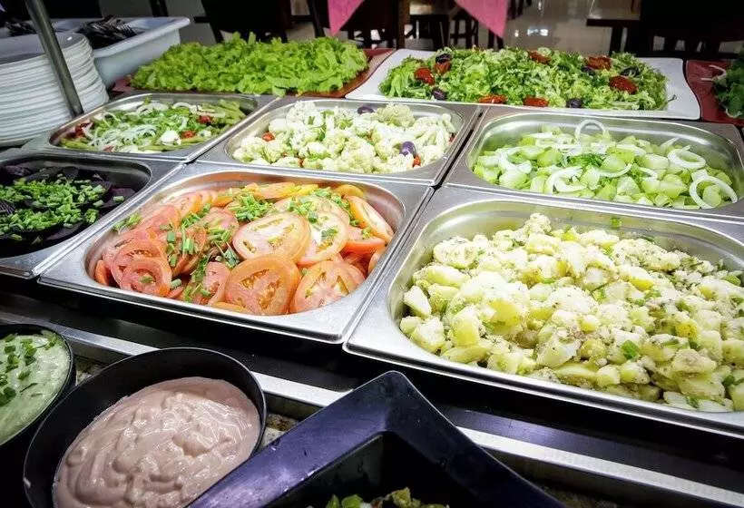 ホテル San Rafain