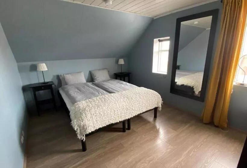 پانسیون Helluland Guesthouse