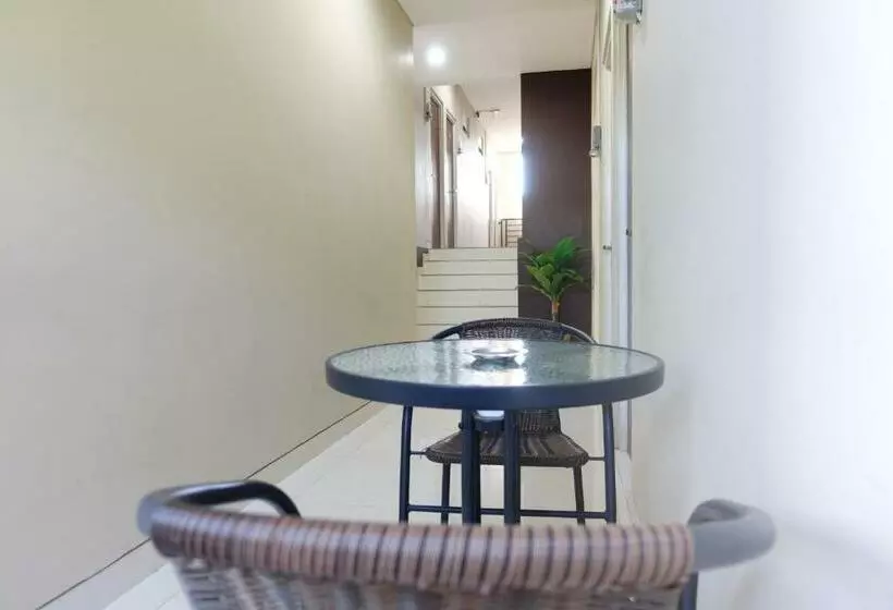 ペンション Kelir Residence