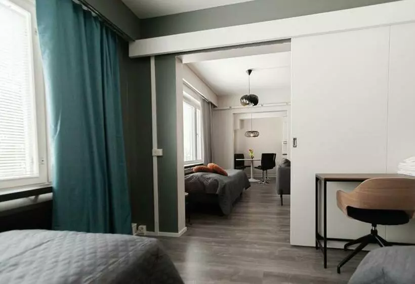 Kulkuri Hostellit Hämeenlinna