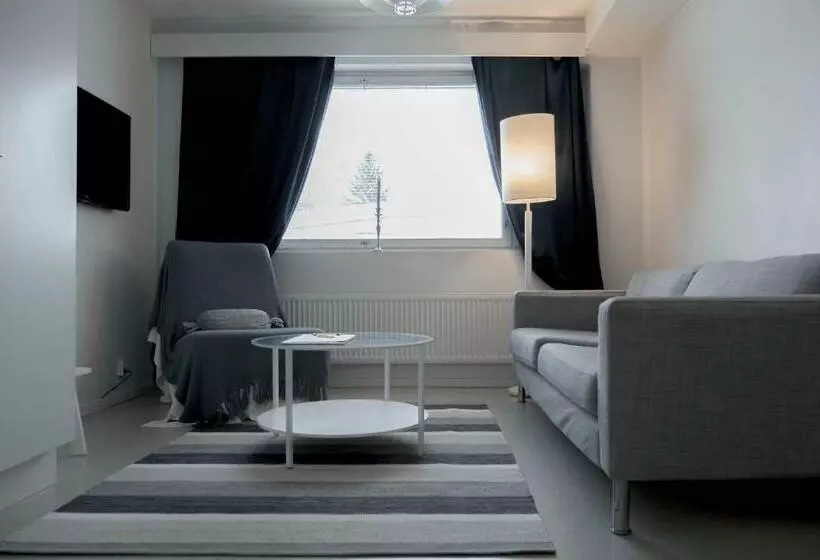 Kulkuri Hostellit Hämeenlinna