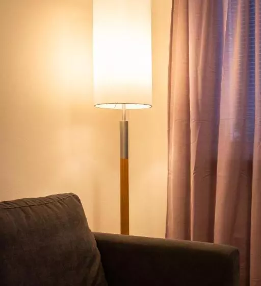 Kulkuri Hostellit Hämeenlinna